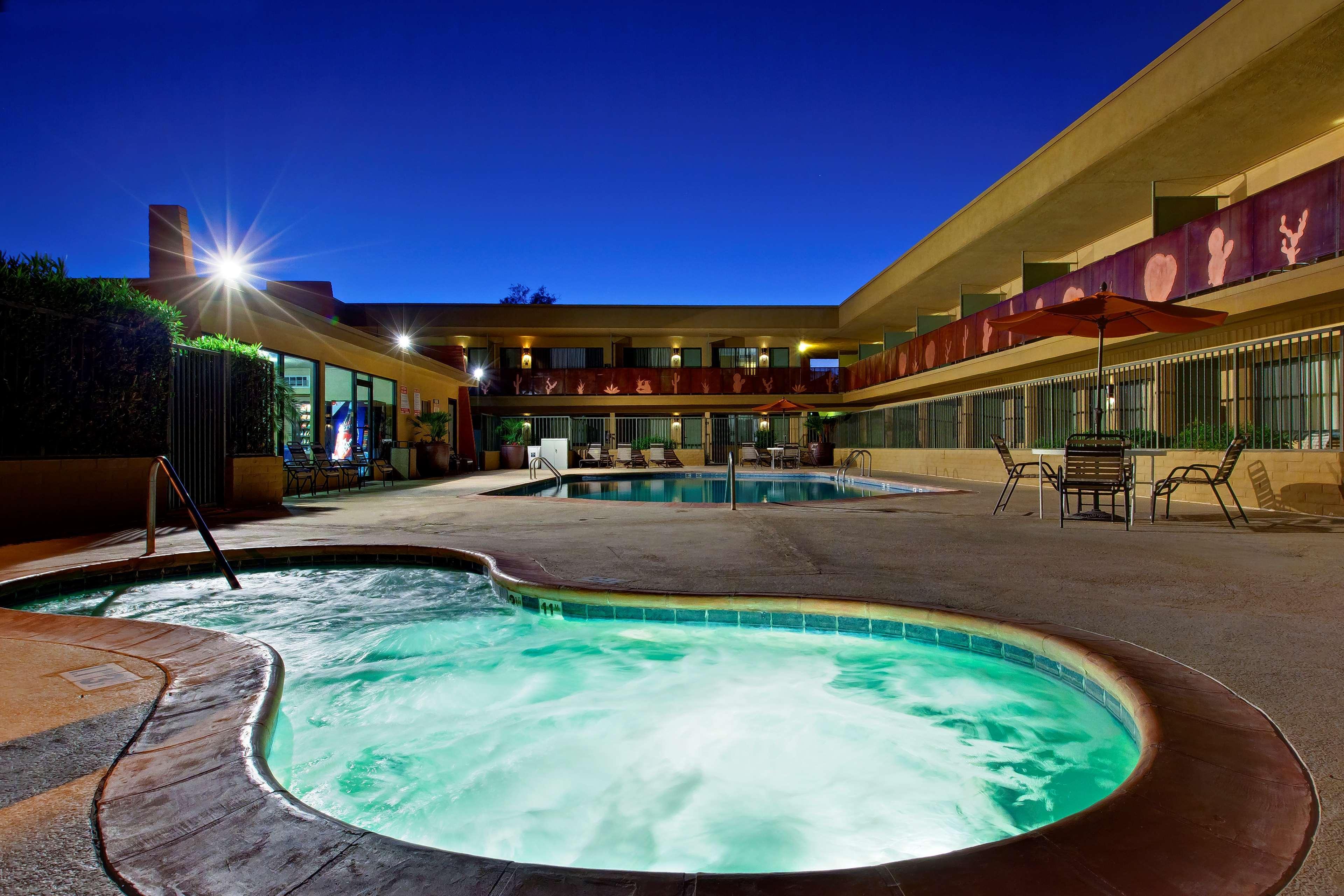 Best Western Royal Sun Inn & Suites Tucson Eksteriør bilde